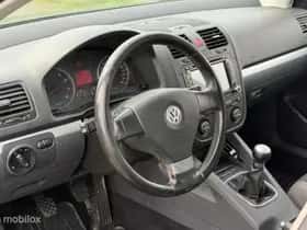 Volkswagen Golf (2008) thumbnail 16