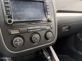 Volkswagen Golf (2008) thumbnail 17