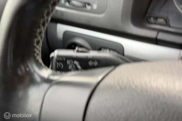 Volkswagen Golf (2008) thumbnail 19
