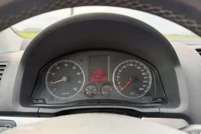 Volkswagen Golf (2008) thumbnail 21