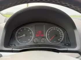Volkswagen Golf (2008) thumbnail 21