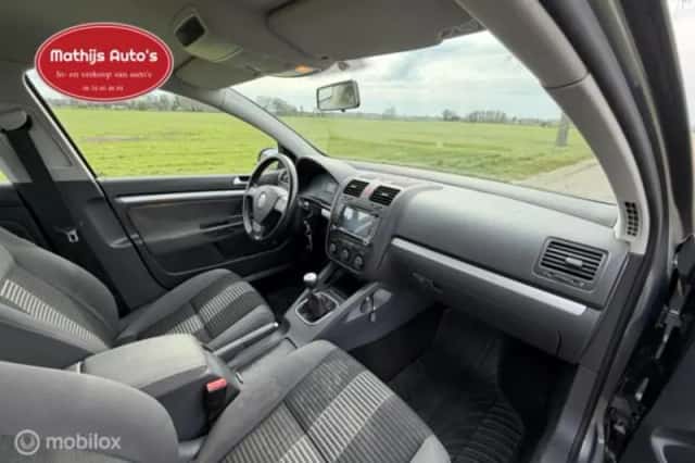Volkswagen Golf (2008) thumbnail 4