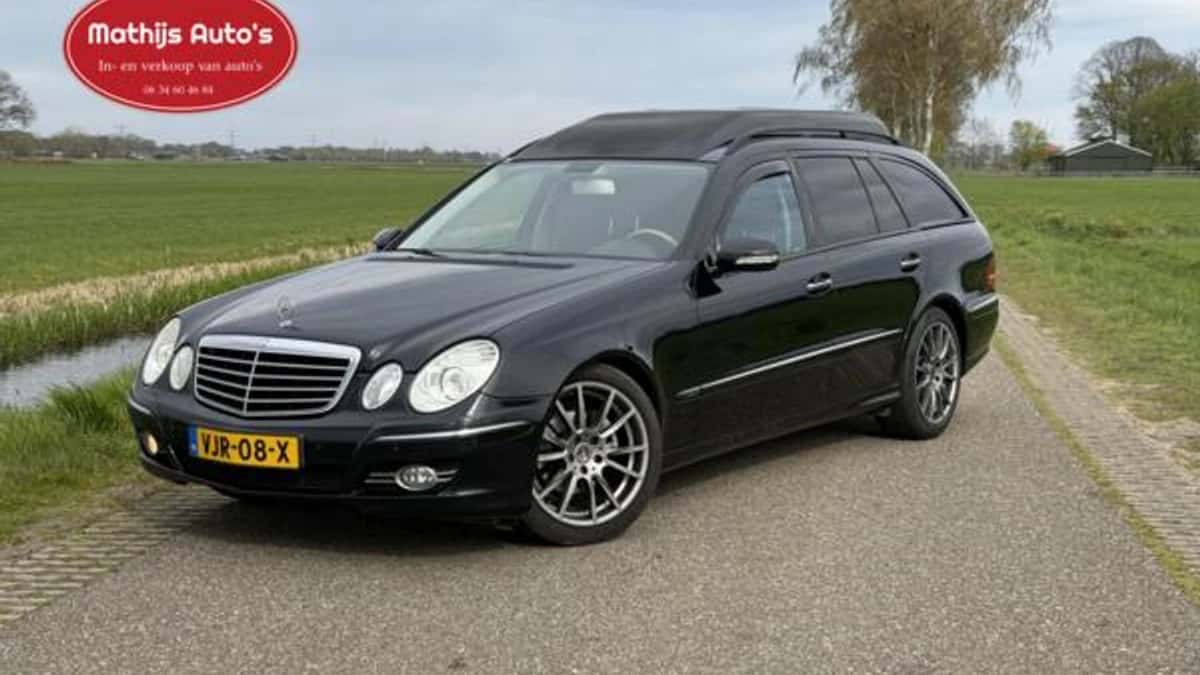 Mercedes-Benz E280 (2006) — foto 1