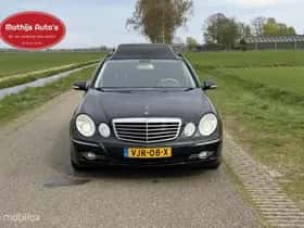 Mercedes-Benz E280 (2006) thumbnail 2