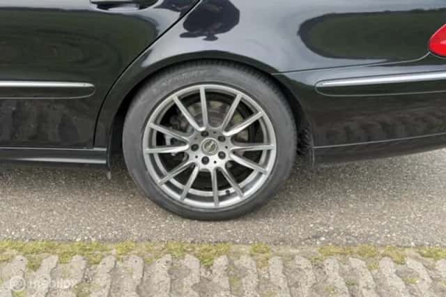Mercedes-Benz E280 (2006) thumbnail 11