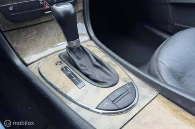 Mercedes-Benz E280 (2006) thumbnail 25