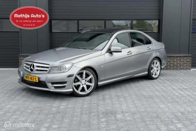 Mercedes-Benz C-Klasse (2012) thumbnail 1