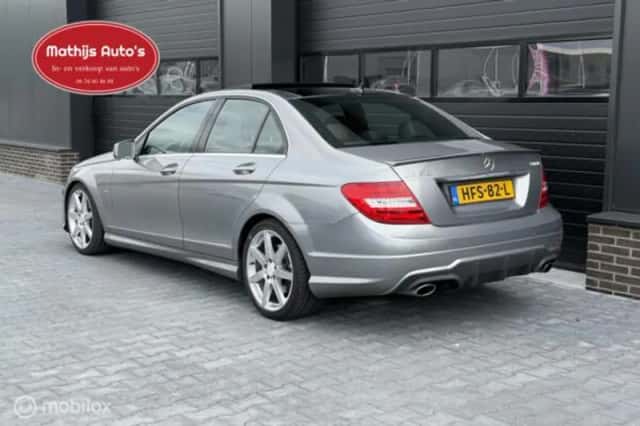 Mercedes-Benz C-Klasse (2012) thumbnail 3