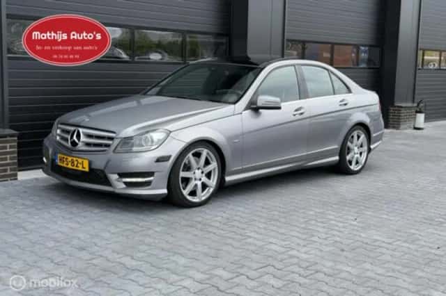 Mercedes-Benz C-Klasse (2012) thumbnail 4