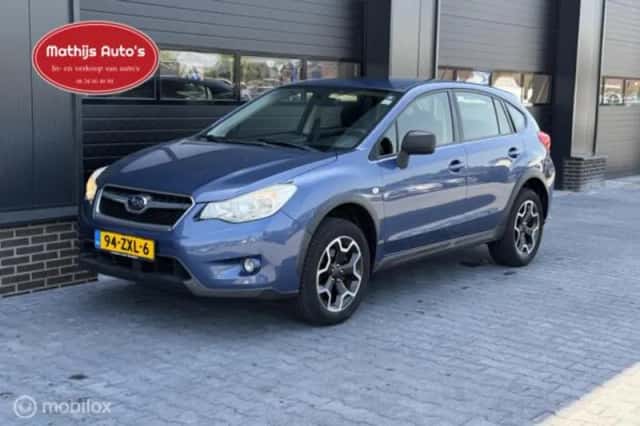 Subaru XV (2013) thumbnail 6