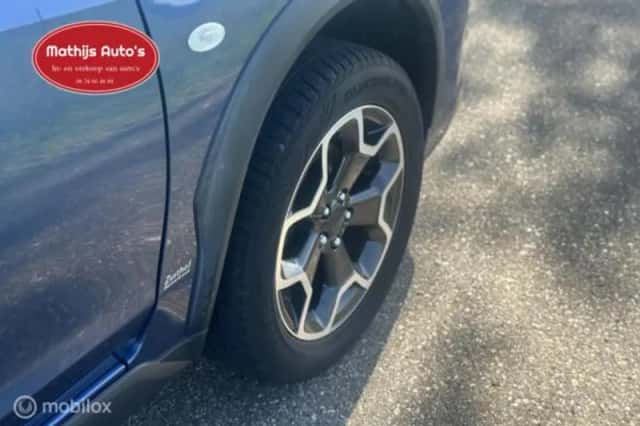 Subaru XV (2013) thumbnail 6