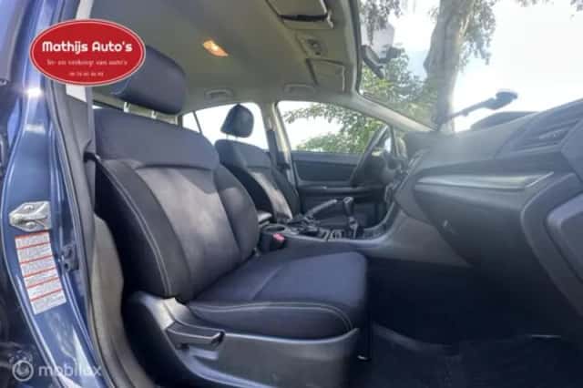 Subaru XV (2013) thumbnail 8