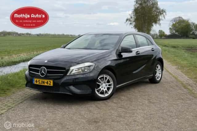Mercedes-Benz A-Klasse (2013) thumbnail 1