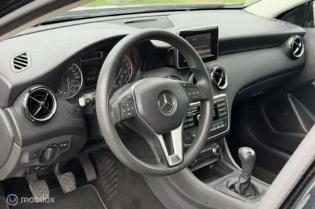 Mercedes-Benz A-Klasse (2013) thumbnail 13