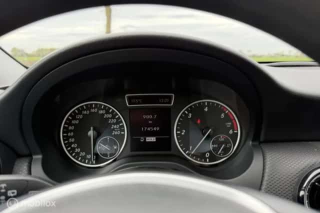 Mercedes-Benz A-Klasse (2013) thumbnail 18