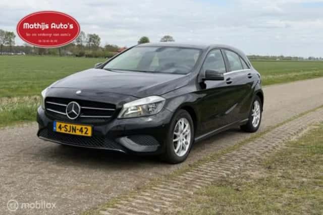 Mercedes-Benz A-Klasse (2013) thumbnail 3