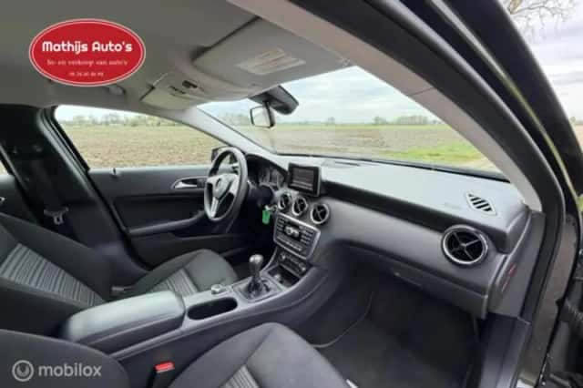 Mercedes-Benz A-Klasse (2013) thumbnail 4