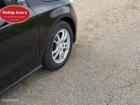Mercedes-Benz A-Klasse (2013) thumbnail 9