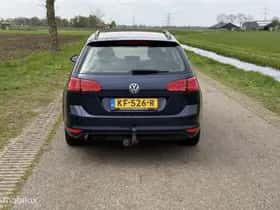 Volkswagen Golf (2016) thumbnail 12