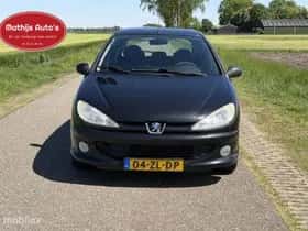 Peugeot 206 (2008) thumbnail 2