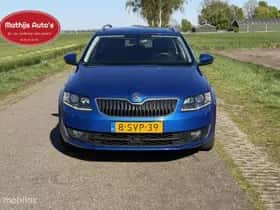 Škoda Octavia (2013) thumbnail 2