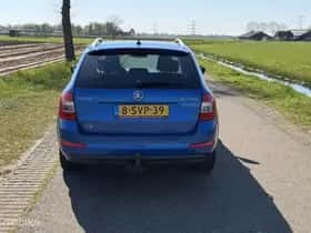Škoda Octavia (2013) thumbnail 12