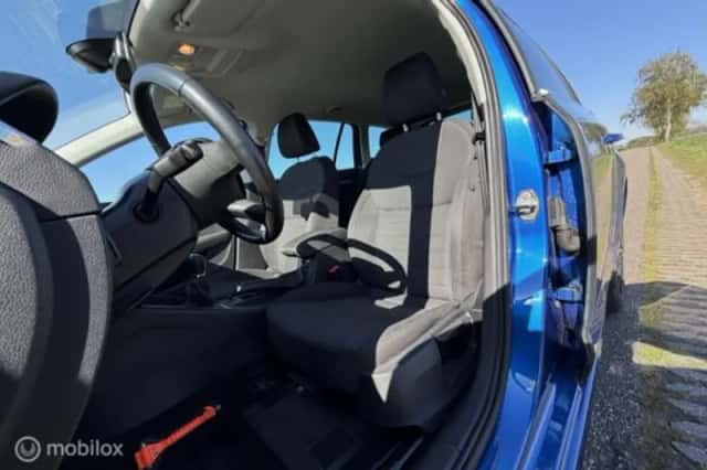 Škoda Octavia (2013) thumbnail 16