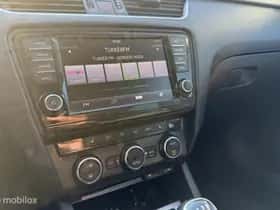 Škoda Octavia (2013) thumbnail 17