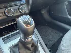 Škoda Octavia (2013) thumbnail 18