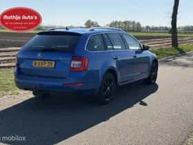 Škoda Octavia (2013) thumbnail 7