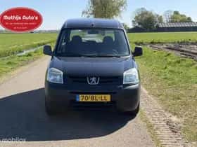 Peugeot Partner (2004) thumbnail 2