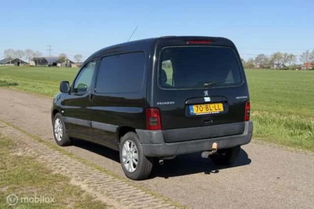 Peugeot Partner (2004) thumbnail 11