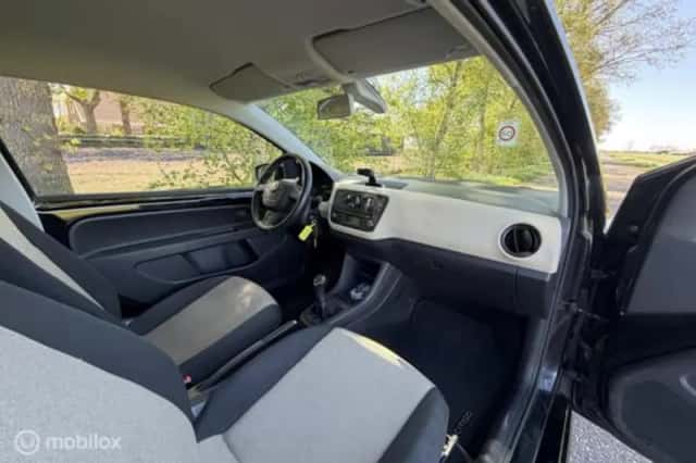 Škoda Citigo (2012) thumbnail 12