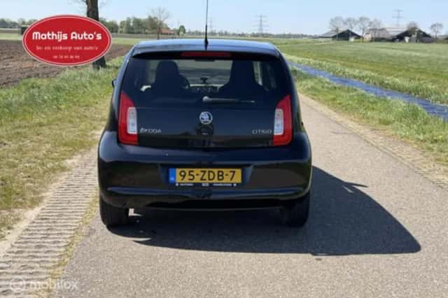 Škoda Citigo (2012) thumbnail 6