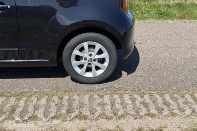 Škoda Citigo (2012) thumbnail 8