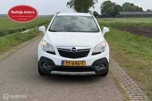 Opel Mokka (2018) thumbnail 2