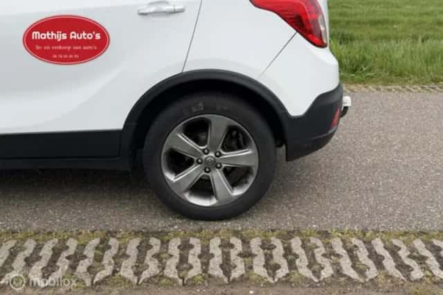 Opel Mokka (2018) thumbnail 10