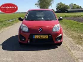 Renault Twingo (2016) thumbnail 2