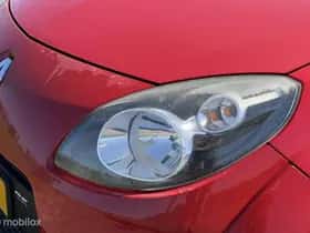 Renault Twingo (2016) thumbnail 11