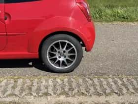 Renault Twingo (2016) thumbnail 12