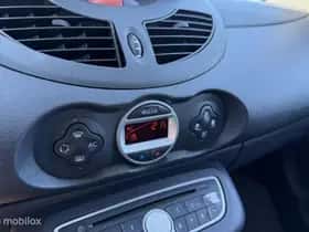 Renault Twingo (2016) thumbnail 17