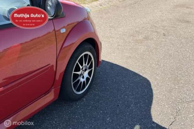 Renault Twingo (2016) thumbnail 5
