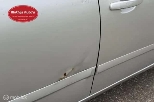 Opel Astra (2012) thumbnail 3