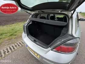Opel Astra (2012) thumbnail 7