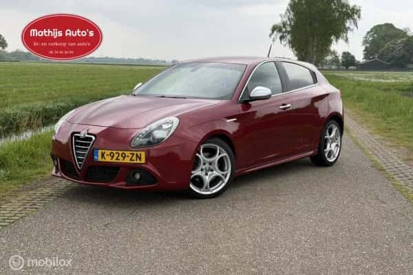 Alfa Romeo Giulietta (2021) — foto 1