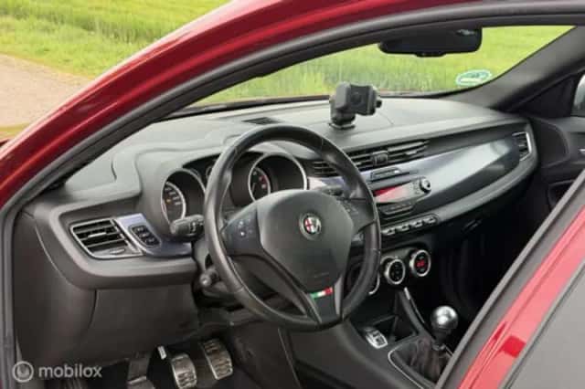 Alfa Romeo Giulietta (2021) thumbnail 13