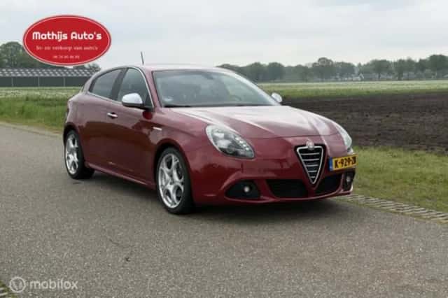 Alfa Romeo Giulietta (2021) thumbnail 3