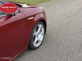 Alfa Romeo Giulietta (2021) thumbnail 8