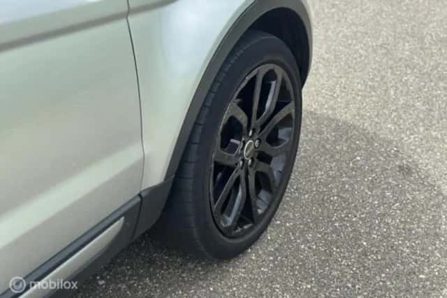 Land Rover Range Rover Evoque (2013) thumbnail 15