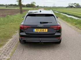 Audi A4 (2017) thumbnail 12